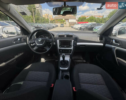 Серый Шкода Октавия, объемом двигателя 1.6 л и пробегом 268 тыс. км за 8650 $, фото 18 на Automoto.ua
