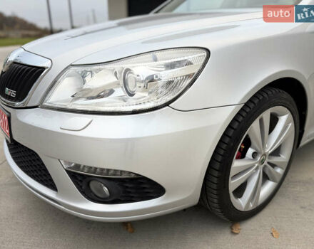 Серый Шкода Октавия, объемом двигателя 2 л и пробегом 185 тыс. км за 10700 $, фото 9 на Automoto.ua