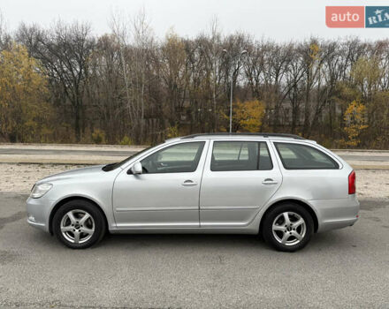 Сірий Шкода Октавія, об'ємом двигуна 1.6 л та пробігом 183 тис. км за 7500 $, фото 14 на Automoto.ua