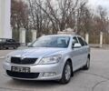 Серый Шкода Октавия, объемом двигателя 1.6 л и пробегом 133 тыс. км за 7700 $, фото 2 на Automoto.ua