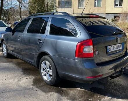 Серый Шкода Октавия, объемом двигателя 1.6 л и пробегом 225 тыс. км за 8800 $, фото 2 на Automoto.ua