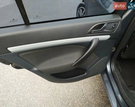 Сірий Шкода Октавія, об'ємом двигуна 1.99 л та пробігом 299 тис. км за 8600 $, фото 18 на Automoto.ua