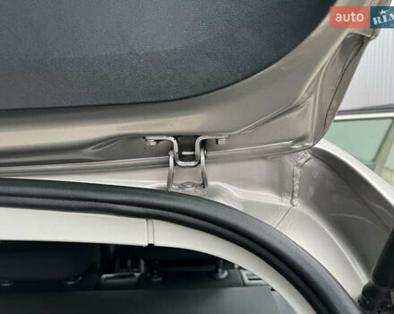 Сірий Шкода Октавія, об'ємом двигуна 1.6 л та пробігом 188 тис. км за 9200 $, фото 110 на Automoto.ua