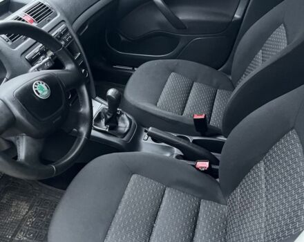 Сірий Шкода Октавія, об'ємом двигуна 1.6 л та пробігом 100 тис. км за 7000 $, фото 2 на Automoto.ua