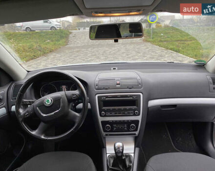 Серый Шкода Октавия, объемом двигателя 1.4 л и пробегом 206 тыс. км за 7300 $, фото 8 на Automoto.ua