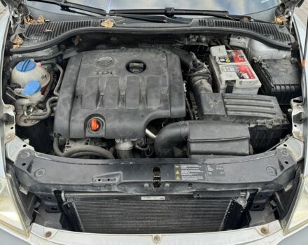 Сірий Шкода Октавія, об'ємом двигуна 2 л та пробігом 282 тис. км за 7990 $, фото 23 на Automoto.ua