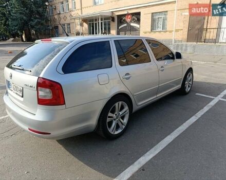 Серый Шкода Октавия, объемом двигателя 1.6 л и пробегом 280 тыс. км за 7899 $, фото 4 на Automoto.ua