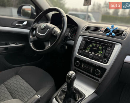Серый Шкода Октавия, объемом двигателя 1.6 л и пробегом 245 тыс. км за 8250 $, фото 39 на Automoto.ua