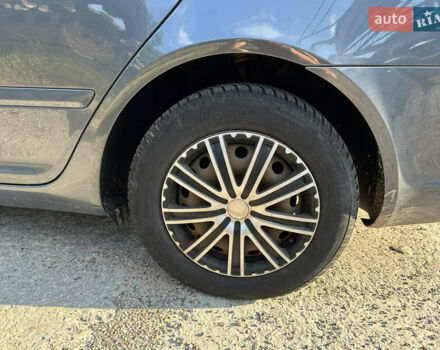 Серый Шкода Октавия, объемом двигателя 1.8 л и пробегом 221 тыс. км за 6900 $, фото 77 на Automoto.ua