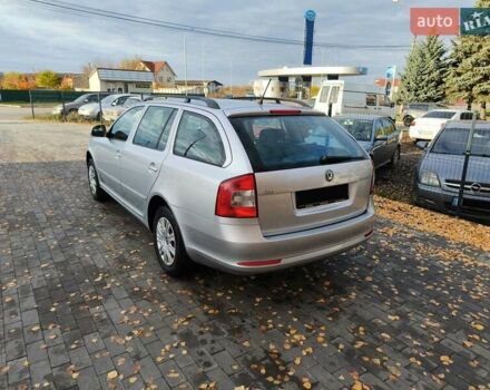 Серый Шкода Октавия, объемом двигателя 1.8 л и пробегом 204 тыс. км за 7800 $, фото 1 на Automoto.ua