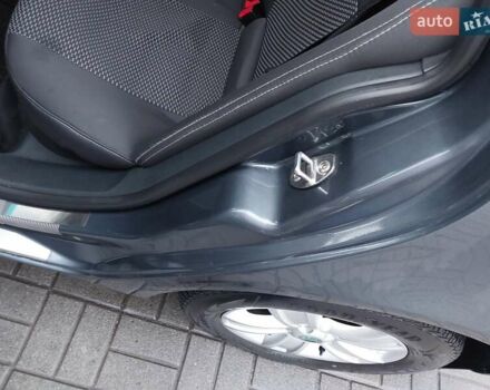 Серый Шкода Октавия, объемом двигателя 1.6 л и пробегом 372 тыс. км за 7300 $, фото 6 на Automoto.ua