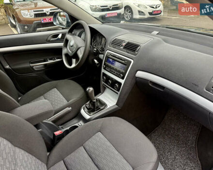 Сірий Шкода Октавія, об'ємом двигуна 1.8 л та пробігом 199 тис. км за 6599 $, фото 23 на Automoto.ua