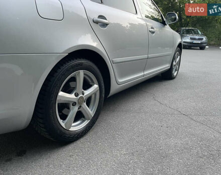 Серый Шкода Октавия, объемом двигателя 1.6 л и пробегом 167 тыс. км за 9300 $, фото 8 на Automoto.ua