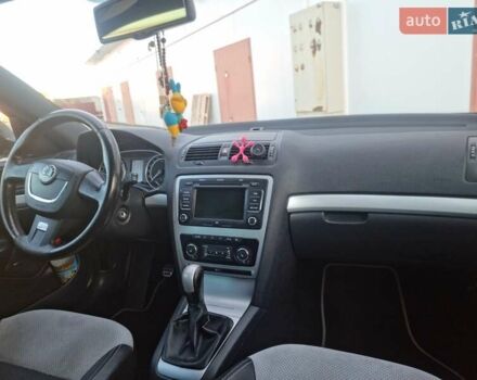 Серый Шкода Октавия, объемом двигателя 1.97 л и пробегом 220 тыс. км за 6750 $, фото 9 на Automoto.ua