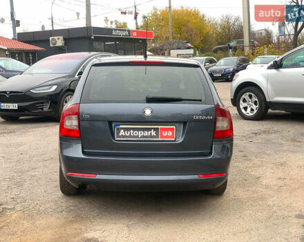 Сірий Шкода Октавія, об'ємом двигуна 1.6 л та пробігом 307 тис. км за 7190 $, фото 4 на Automoto.ua