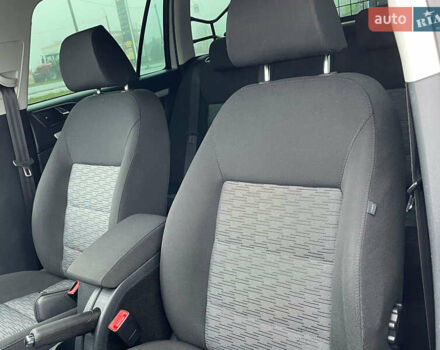 Сірий Шкода Октавія, об'ємом двигуна 1.6 л та пробігом 229 тис. км за 8999 $, фото 149 на Automoto.ua