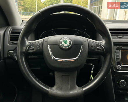 Серый Шкода Октавия, объемом двигателя 1.8 л и пробегом 340 тыс. км за 8999 $, фото 8 на Automoto.ua