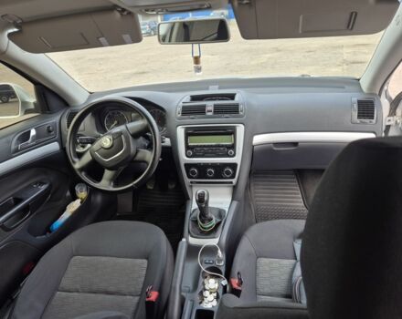Шкода Октавия 2010 в Полтаве на Automoto.ua Серый Шкода Октавия, объемом двигателя 1.8 л и пробегом 230 тыс. км за 6500 $, фото 6 на Automoto.ua