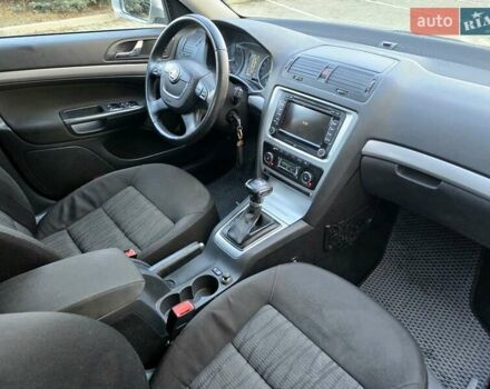 Серый Шкода Октавия, объемом двигателя 1.8 л и пробегом 226 тыс. км за 6400 $, фото 27 на Automoto.ua