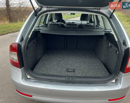 Серый Шкода Октавия, объемом двигателя 2 л и пробегом 254 тыс. км за 10600 $, фото 19 на Automoto.ua