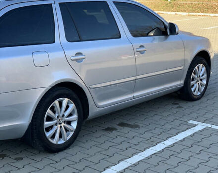 Сірий Шкода Октавія, об'ємом двигуна 1.6 л та пробігом 181 тис. км за 8799 $, фото 84 на Automoto.ua
