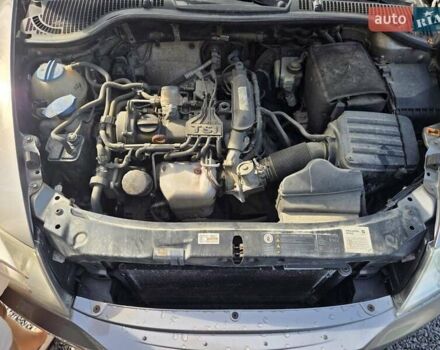 Серый Шкода Октавия, объемом двигателя 1.2 л и пробегом 294 тыс. км за 6500 $, фото 3 на Automoto.ua