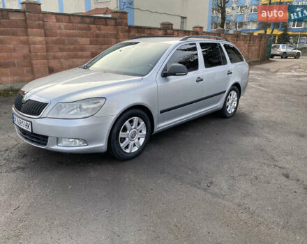 Серый Шкода Октавия, объемом двигателя 1.6 л и пробегом 310 тыс. км за 7300 $, фото 1 на Automoto.ua