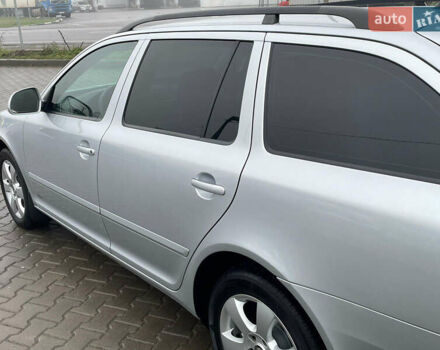 Сірий Шкода Октавія, об'ємом двигуна 1.6 л та пробігом 229 тис. км за 8999 $, фото 137 на Automoto.ua