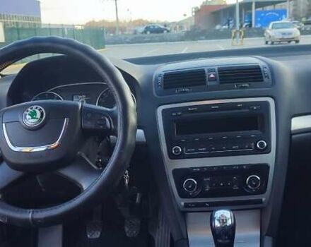 Серый Шкода Октавия, объемом двигателя 1.8 л и пробегом 200 тыс. км за 7499 $, фото 9 на Automoto.ua