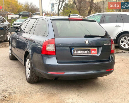Сірий Шкода Октавія, об'ємом двигуна 1.6 л та пробігом 307 тис. км за 7190 $, фото 7 на Automoto.ua