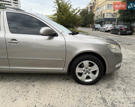 Серый Шкода Октавия, объемом двигателя 1.4 л и пробегом 273 тыс. км за 7500 $, фото 4 на Automoto.ua