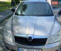 Серый Шкода Октавия, объемом двигателя 1.9 л и пробегом 330 тыс. км за 6600 $, фото 1 на Automoto.ua