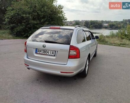 Серый Шкода Октавия, объемом двигателя 1.6 л и пробегом 211 тыс. км за 8900 $, фото 1 на Automoto.ua
