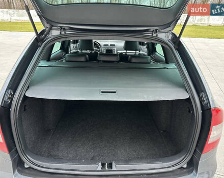 Серый Шкода Октавия, объемом двигателя 2 л и пробегом 260 тыс. км за 10500 $, фото 40 на Automoto.ua