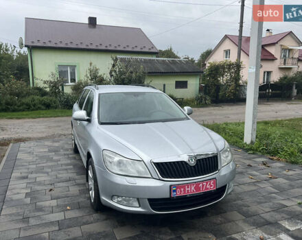 Серый Шкода Октавия, объемом двигателя 1.6 л и пробегом 281 тыс. км за 7800 $, фото 3 на Automoto.ua