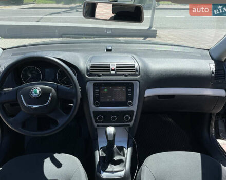 Серый Шкода Октавия, объемом двигателя 1.8 л и пробегом 182 тыс. км за 6999 $, фото 18 на Automoto.ua