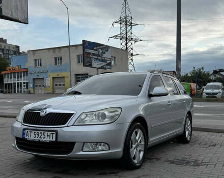 Серый Шкода Октавия, объемом двигателя 2 л и пробегом 290 тыс. км за 8800 $, фото 5 на Automoto.ua