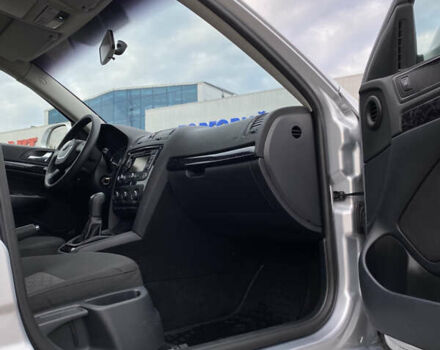 Серый Шкода Октавия, объемом двигателя 2 л и пробегом 273 тыс. км за 8200 $, фото 54 на Automoto.ua