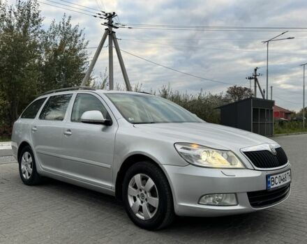 Сірий Шкода Октавія, об'ємом двигуна 2 л та пробігом 282 тис. км за 7990 $, фото 1 на Automoto.ua