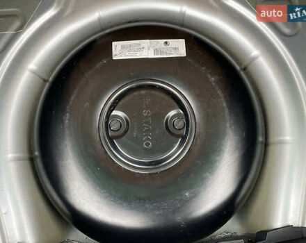 Сірий Шкода Октавія, об'ємом двигуна 1.6 л та пробігом 229 тис. км за 8999 $, фото 197 на Automoto.ua
