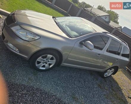 Серый Шкода Октавия, объемом двигателя 1.2 л и пробегом 294 тыс. км за 6500 $, фото 8 на Automoto.ua