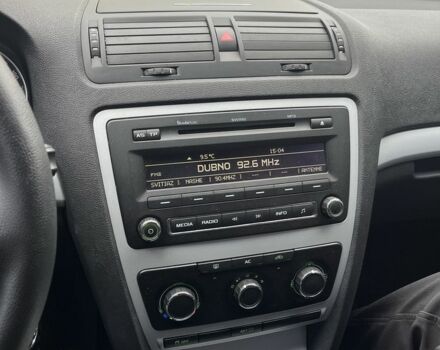 Серый Шкода Октавия, объемом двигателя 1.4 л и пробегом 216 тыс. км за 5500 $, фото 3 на Automoto.ua