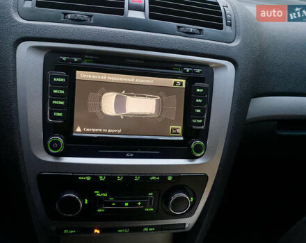 Серый Шкода Октавия, объемом двигателя 1.6 л и пробегом 230 тыс. км за 8300 $, фото 45 на Automoto.ua