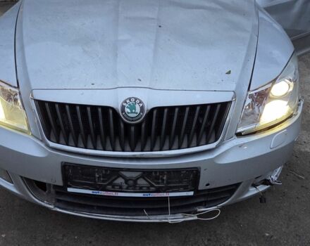 Серый Шкода Октавия, объемом двигателя 1.6 л и пробегом 261 тыс. км за 3500 $, фото 6 на Automoto.ua