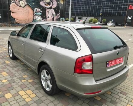 Серый Шкода Октавия, объемом двигателя 0 л и пробегом 187 тыс. км за 7850 $, фото 8 на Automoto.ua