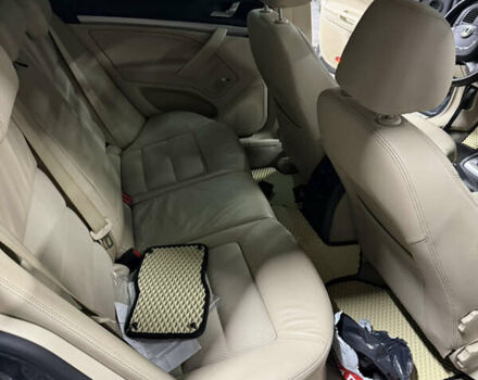 Серый Шкода Октавия, объемом двигателя 1.6 л и пробегом 307 тыс. км за 5800 $, фото 7 на Automoto.ua