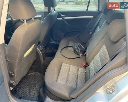 Серый Шкода Октавия, объемом двигателя 1.6 л и пробегом 330 тыс. км за 7800 $, фото 2 на Automoto.ua