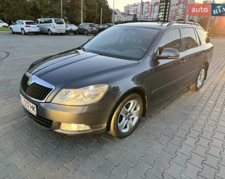 Серый Шкода Октавия, объемом двигателя 1.6 л и пробегом 259 тыс. км за 8800 $, фото 2 на Automoto.ua