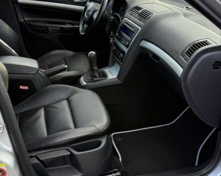 Серый Шкода Октавия, объемом двигателя 2 л и пробегом 236 тыс. км за 9700 $, фото 4 на Automoto.ua