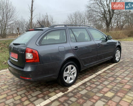 Серый Шкода Октавия, объемом двигателя 1.99 л и пробегом 225 тыс. км за 8900 $, фото 2 на Automoto.ua